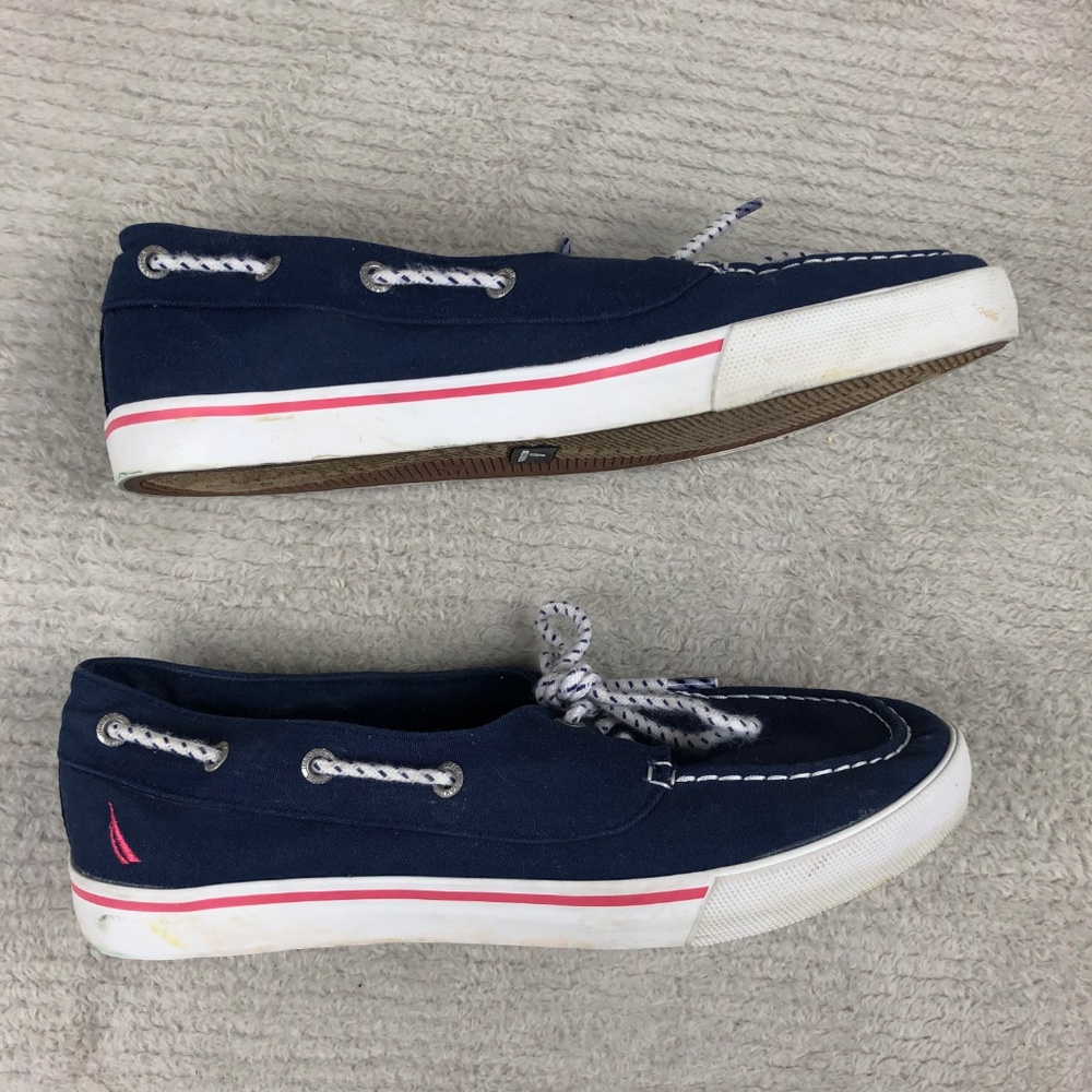 Nautica Boat Shoe Slip On Navy blue Sz. 5 loafer - Picture 6 of 8